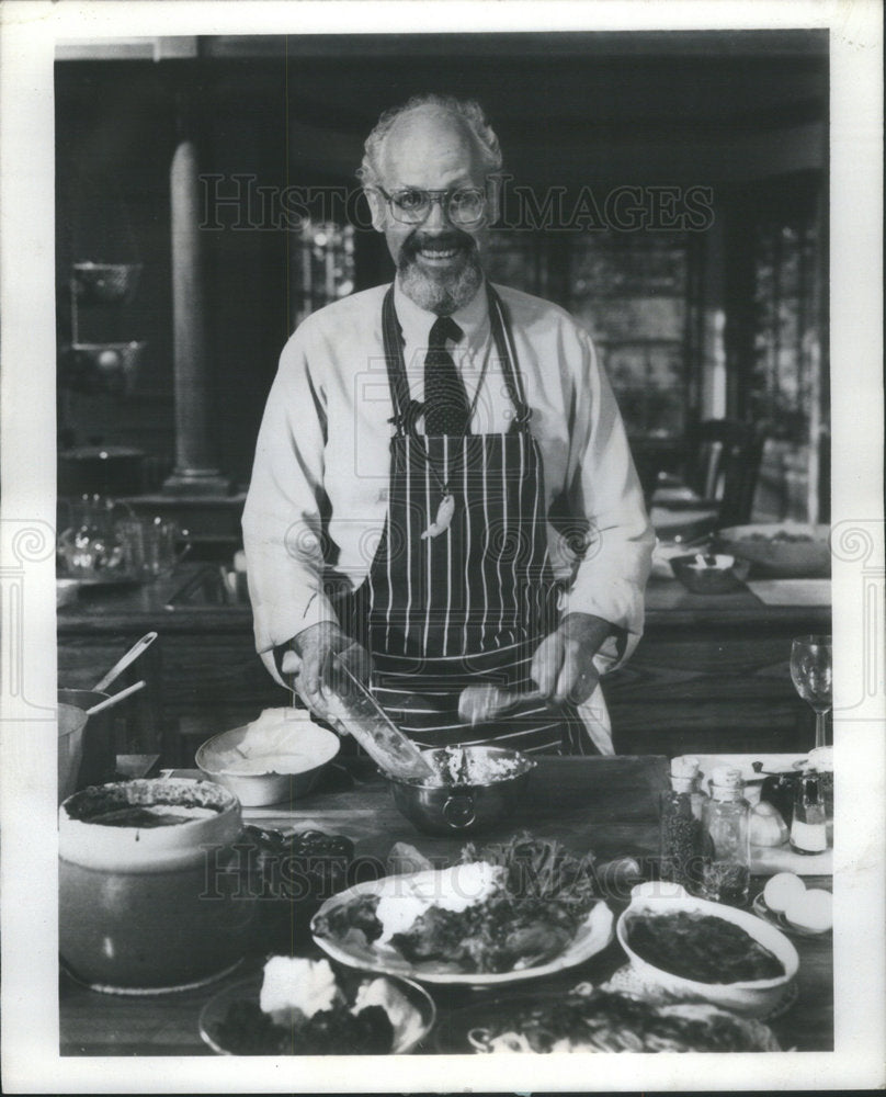 1984 Press Photo Jeff Smith, the frugal gourmet. - Historic Images