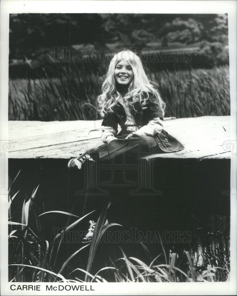 1976 Miss McDowell Will Appear At Red Lion Restaurant & Show Lounge - Historic Images