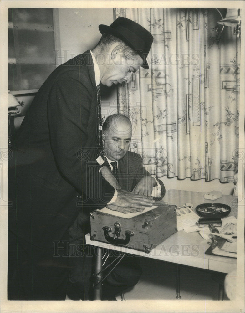 1963 James Lewis Dr John San Fillipo Police Crime Lab Fingerprintig - Historic Images