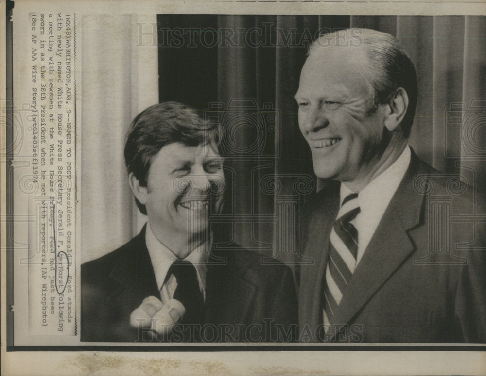 1974 President Gerald Ford with White House Press Sec. Jerald TerHor - Historic Images