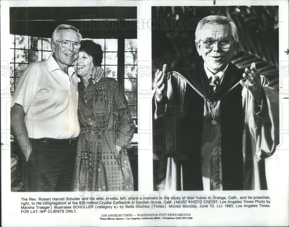 1984 Press Photo Robert Harold Schuller Arvella Study Home Orange California - Historic Images