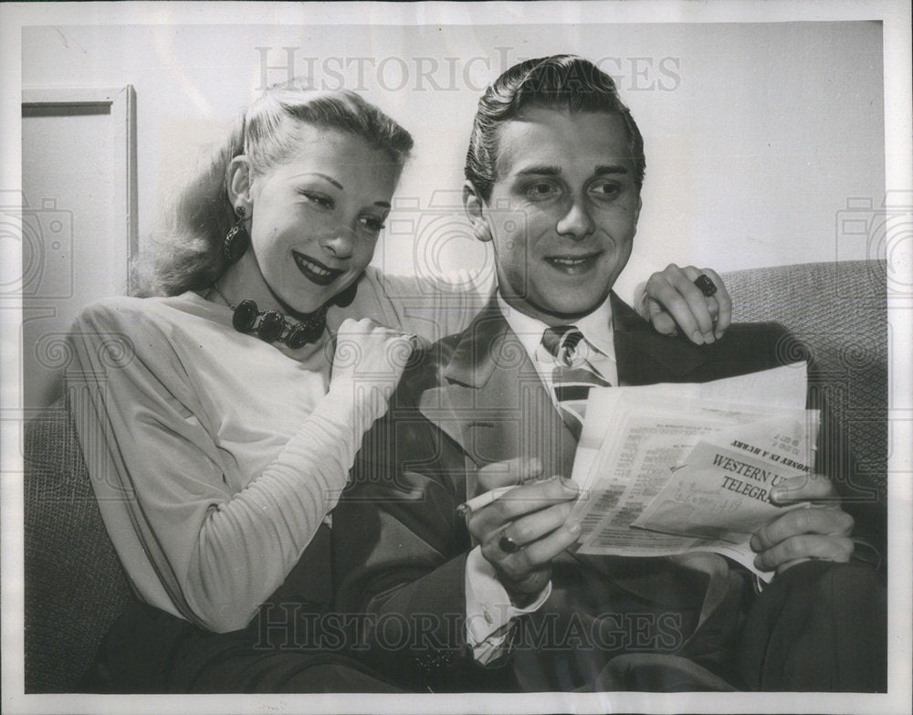 1946 Press Photo Belita skating actress husband actor Joel McGinnis marriage - Historic Images