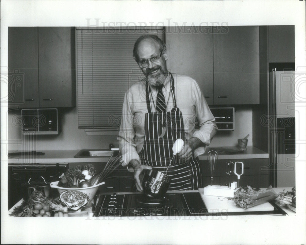 1985 Press Photo Cartoonist Jess Smith - Historic Images