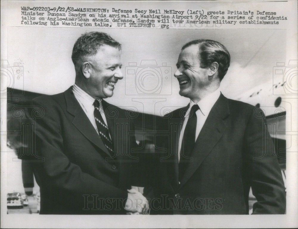 1958 Press Photo Defense Sec. Neil McElroy greets Britain&#39;s Defense Minister Dun - Historic Images