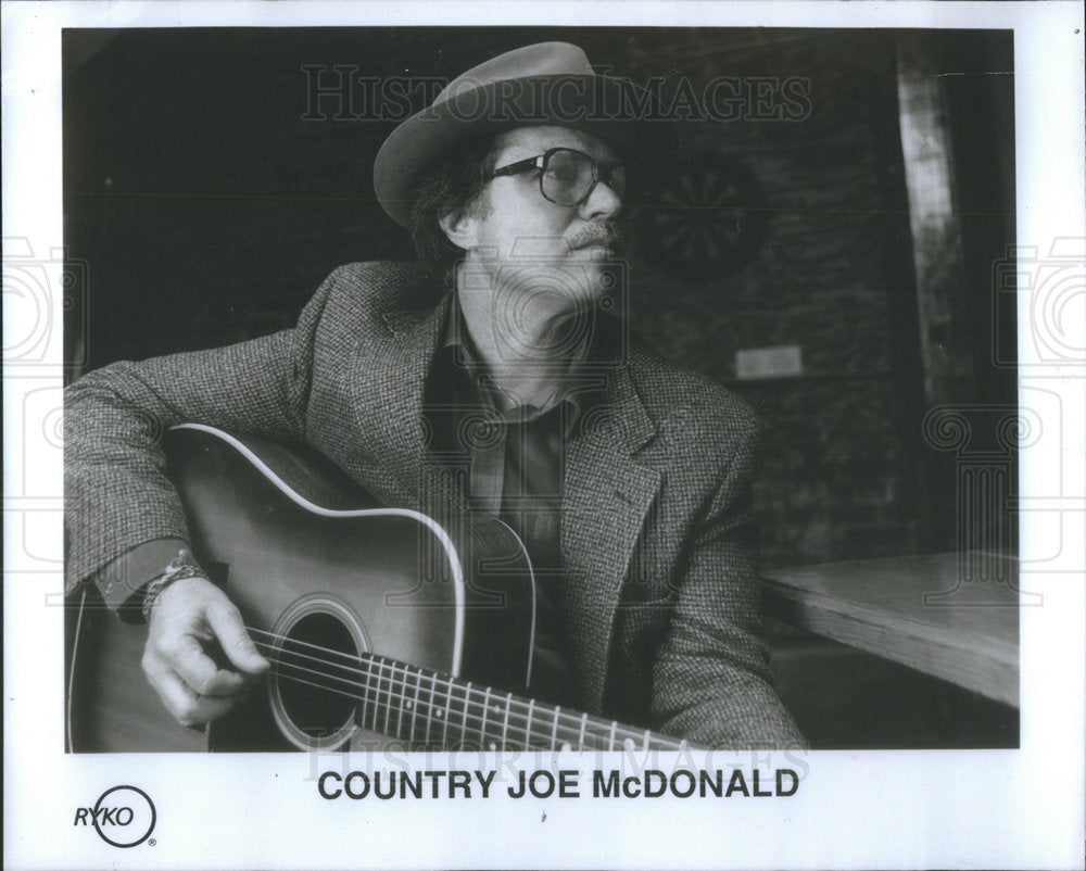 1991 Press Photo Country Singer Joe McDonald - Historic Images