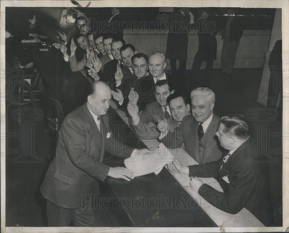 1947 Press Photo John S Rusch Election Commissioner Board Chief Clerk - Historic Images