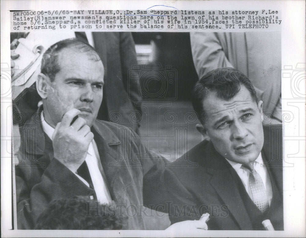 1965 Press Photo Sheppard Listens As Attorney Bailey Answer Newsmen Questions - Historic Images