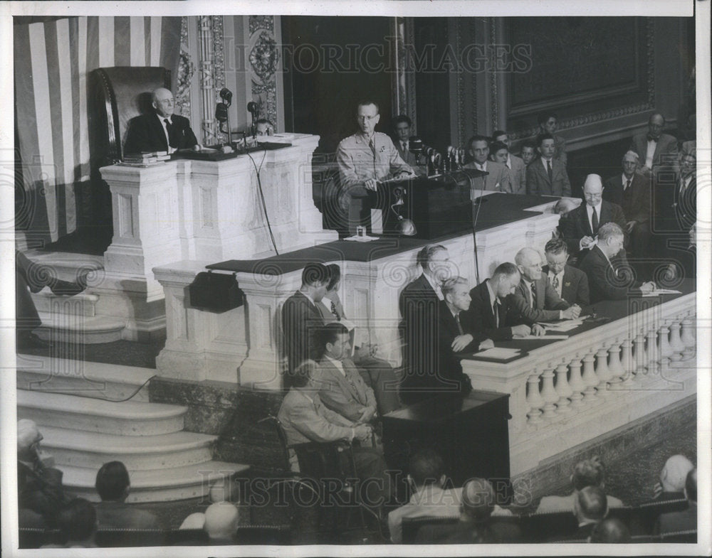 1945 Press Photo General Jonathan M Wainwright - Historic Images