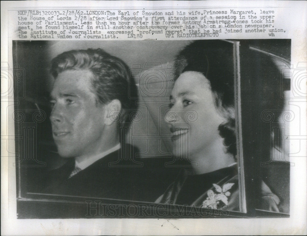 1962 Press Photo The Earl of Snowdon and wife Princess Margaret leaving the Hous - Historic Images