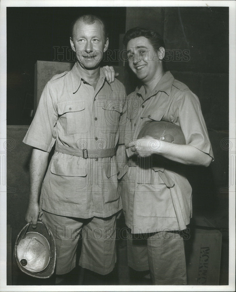 1951 Press Photo Ray Noble Orchestra leader and Alan Young TV Star - RSC43453 - Historic Images