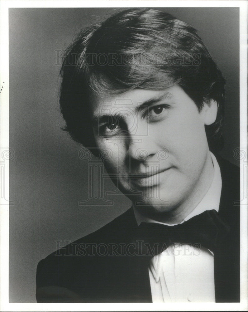 1985 Press Photo Christopher Trakas, Singer and Naumburg Voice Winner. - Historic Images