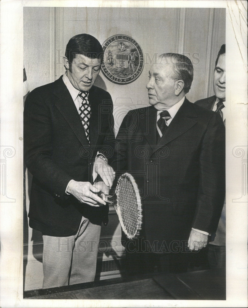 1972 Press Photo Tonny Trabert tennis star and Mayor Daley - Historic Images