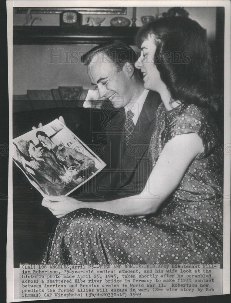 1949 Ex U S Army Lietunant William Robertson Medical Student & Wife - Historic Images