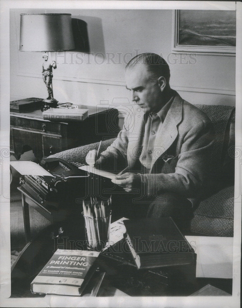 1946 Press Photo Henry Wisdom Roden author and businessman and VP of American Ho - Historic Images