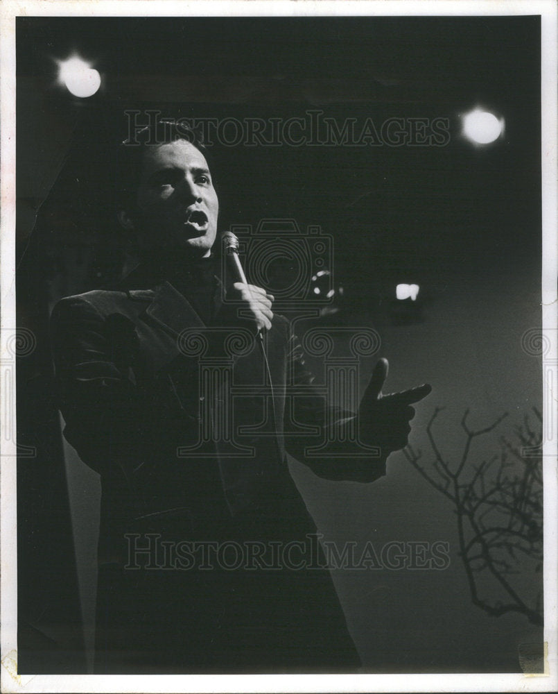 1968 Grant Robbin singer composer appearing at Channel 11 Chicago's - Historic Images