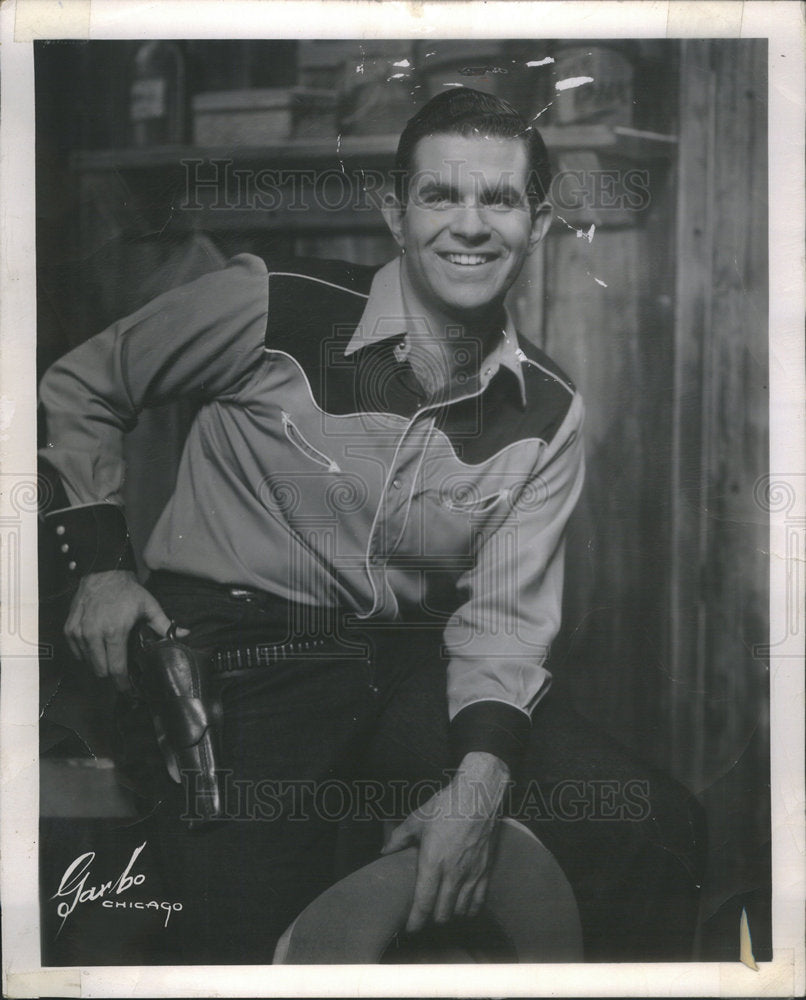 1949 BRUCE ROBERTS STAR WBKB'S "WRANGLER CLUB" - Historic Images