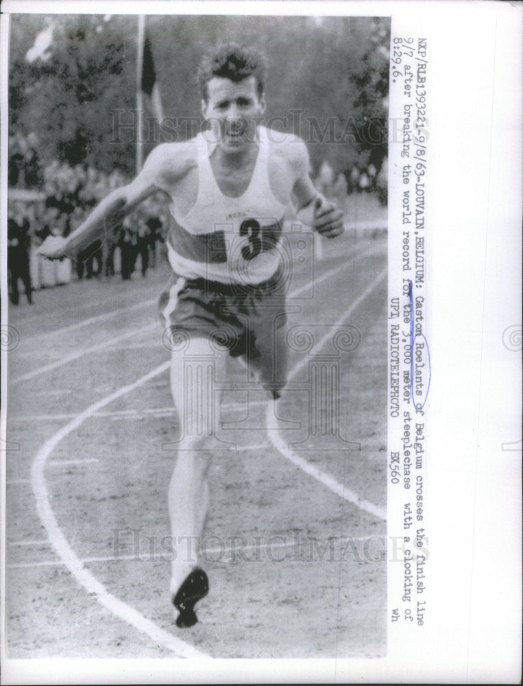 1963 Press Photo Belgium&#39;s Gaston Roelants Beat World Record For Steeplechase - Historic Images