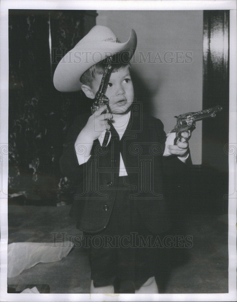 1952 Press Photo Matthew B. Ridgway Jr. is the epitome f the western cowboy - Historic Images