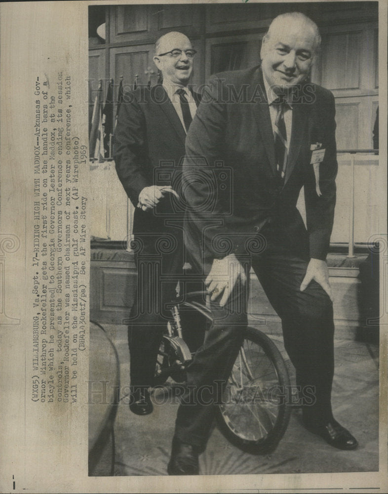 1969 Arkansas Governor Winthrop Rockefeller Georgia Lester Maddox - Historic Images