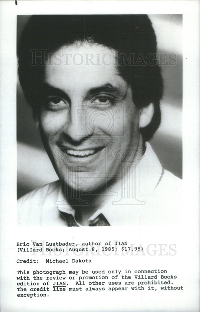 1985 Press Photo Eric Van Lustbader Jian - Historic Images