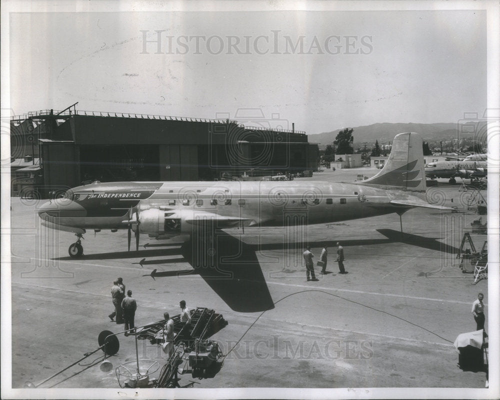 1947 The Independence Douglas DC 6 White House President Truman - Historic Images