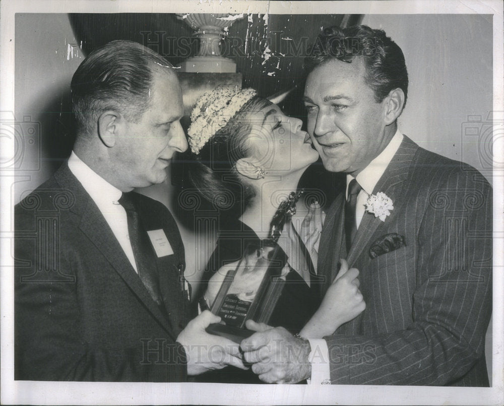 1960 Press Photo Forrest Tucker Music Man Joan Weldon Actors Byron Friedman - Historic Images