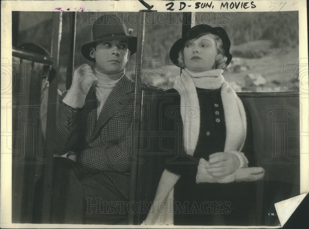 1935 Anna Neagle Runaway Queen Fernand Graavey Released - Historic Images