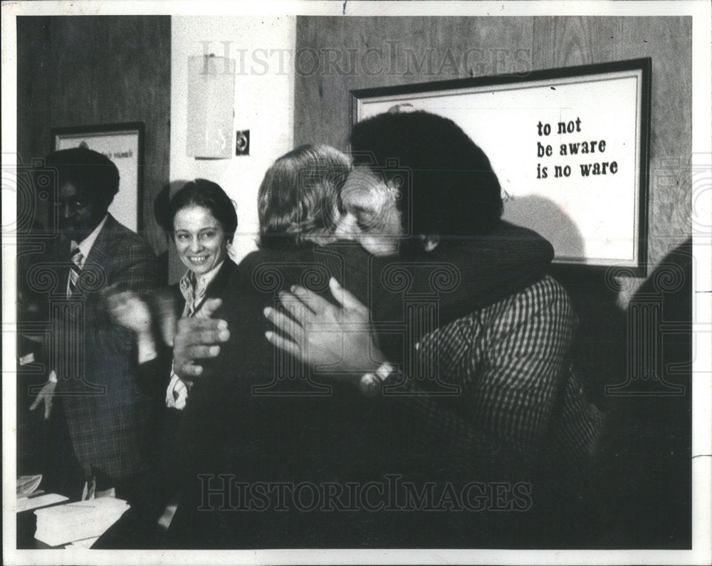 1978 Press Photo Reverend Jessie L Jackson Embraces Senator Charles Percy - Historic Images