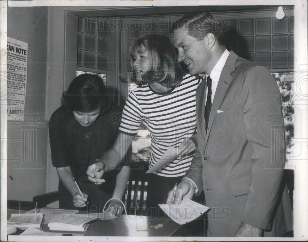 1966 Mr. and Mrs. Charles Percy and their daughter Sharon - Historic Images