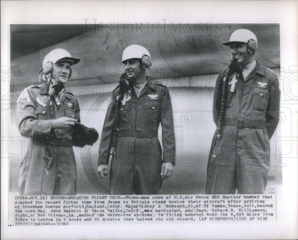 1963 Press Photo Air Force Record Breaking Flight From Japan To Britain - Historic Images