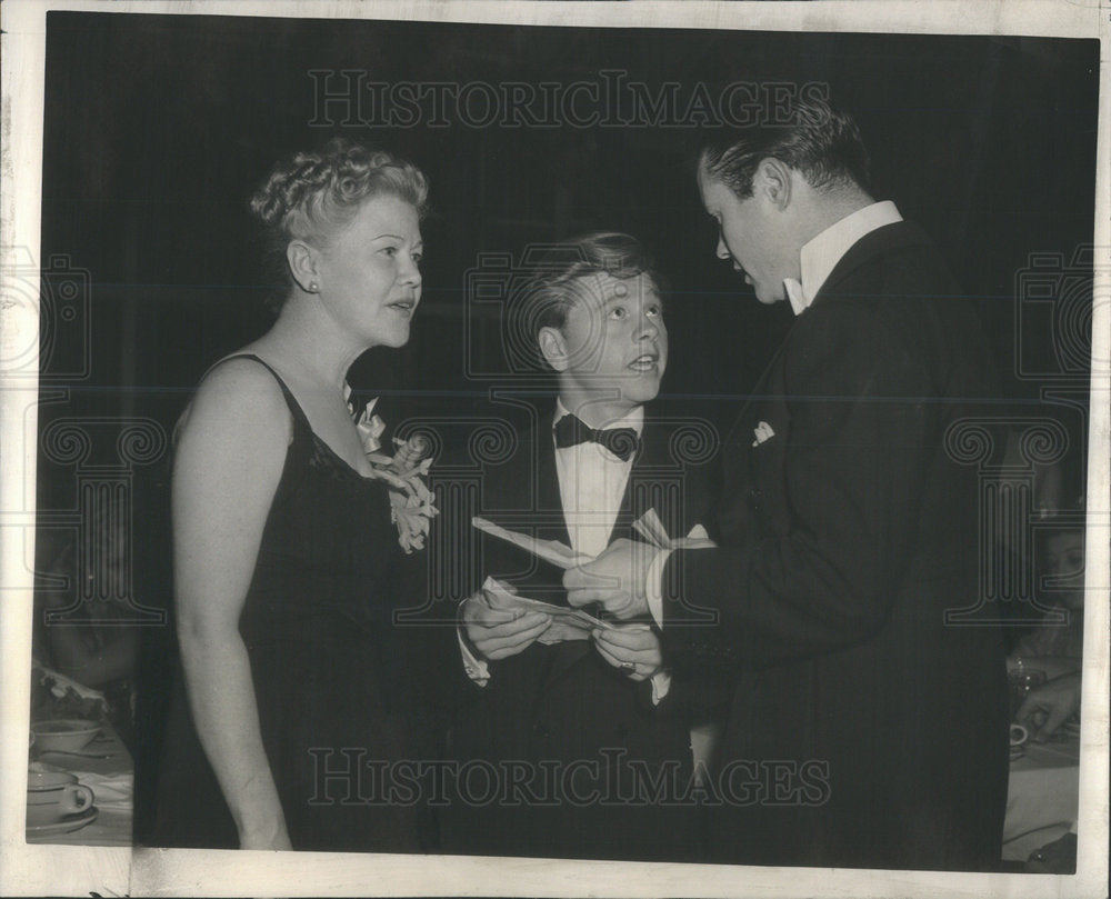 1941 Lela Rogers Mickey Rooney Bob Hope Movie Mothers Dinner Stars - Historic Images