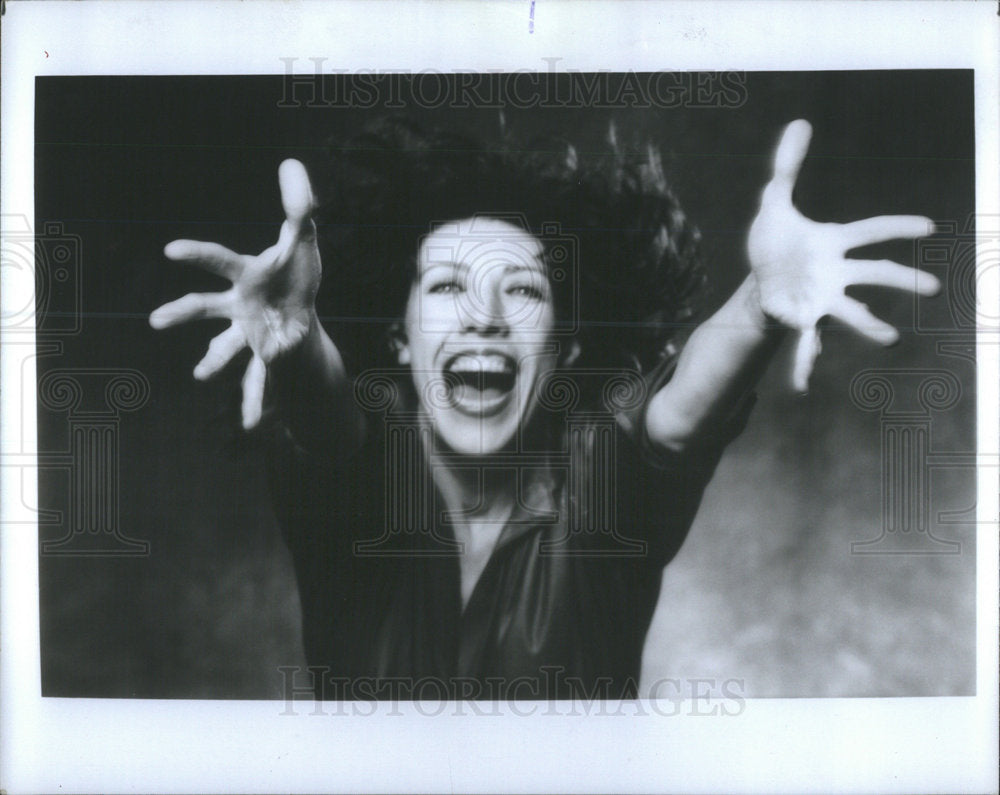 1988 Press Photo Lily Tomlin American Comedienne & Film Actress - Historic Images