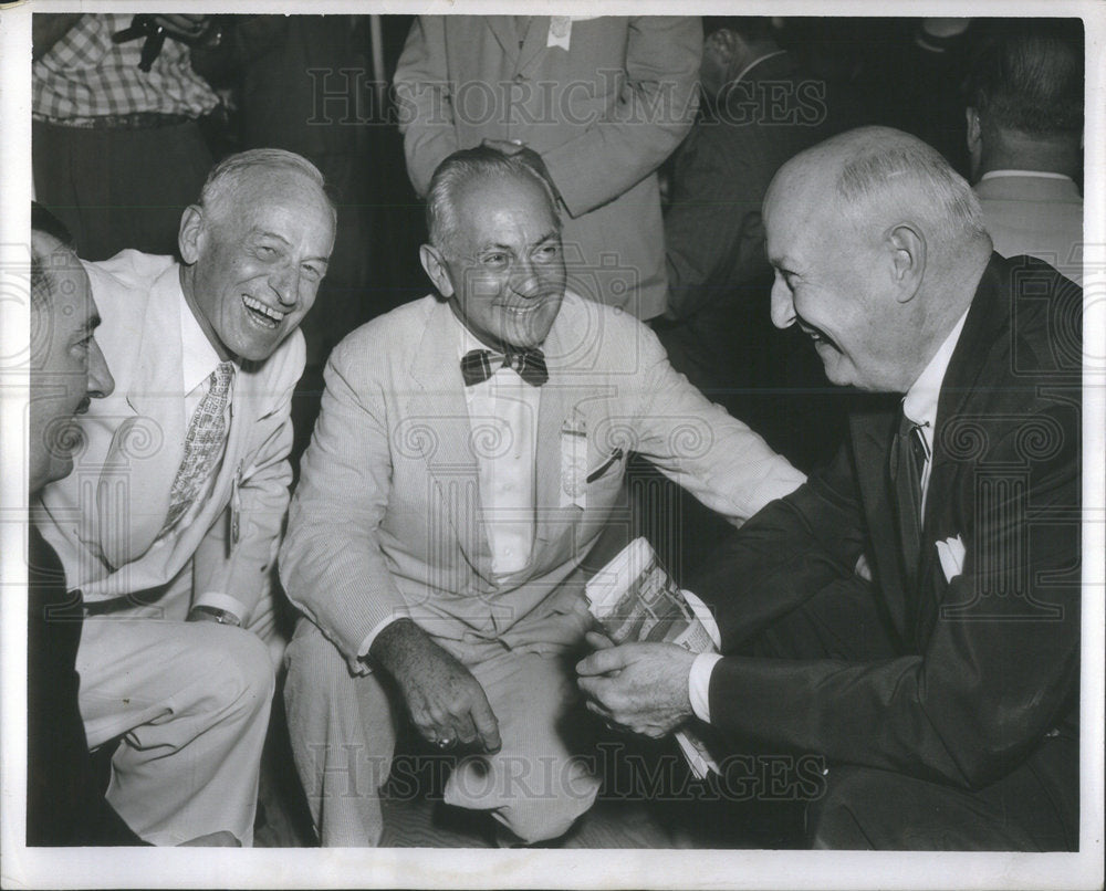 1952 Press Photo Ex-Senator Millard Tydings Lawrence Robert Jim Farley Chairman - Historic Images