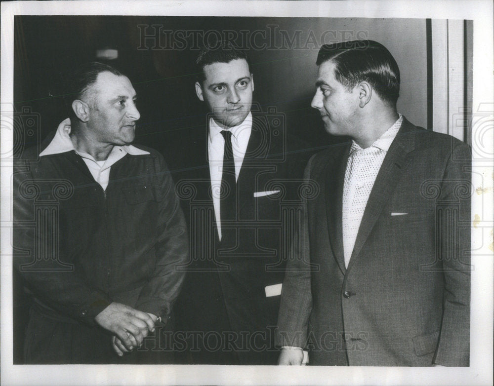 1957 Anthony Rogaglia and Matty Ducca stand with Atty.Thomas Cassidy - Historic Images