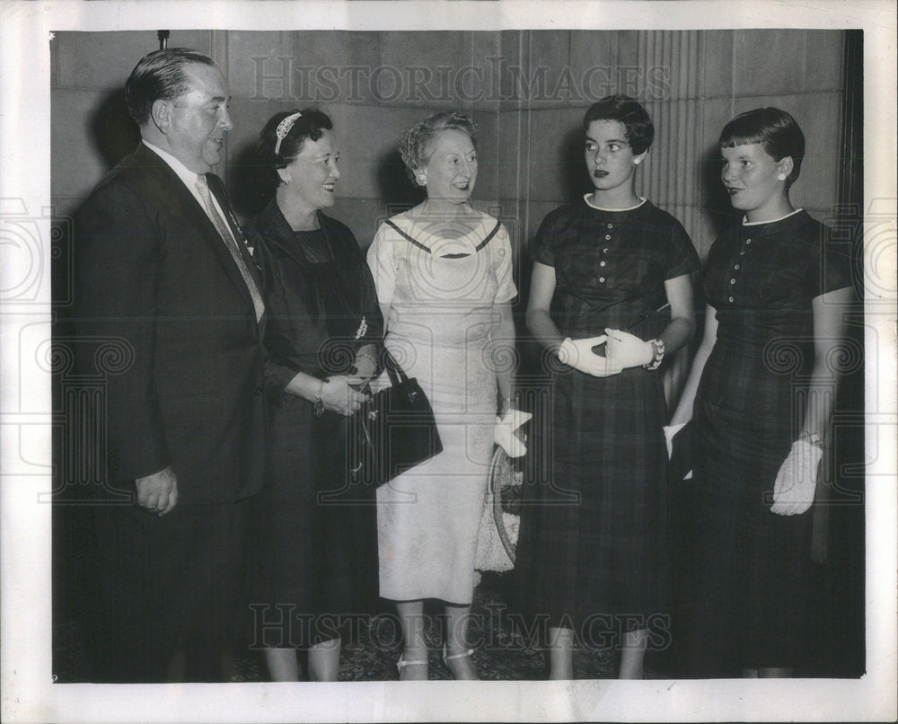 1956  ELANOR DALLY MARY CAROL MAYOR DALY MRS.DALY MARGARET RECEPTION - Historic Images