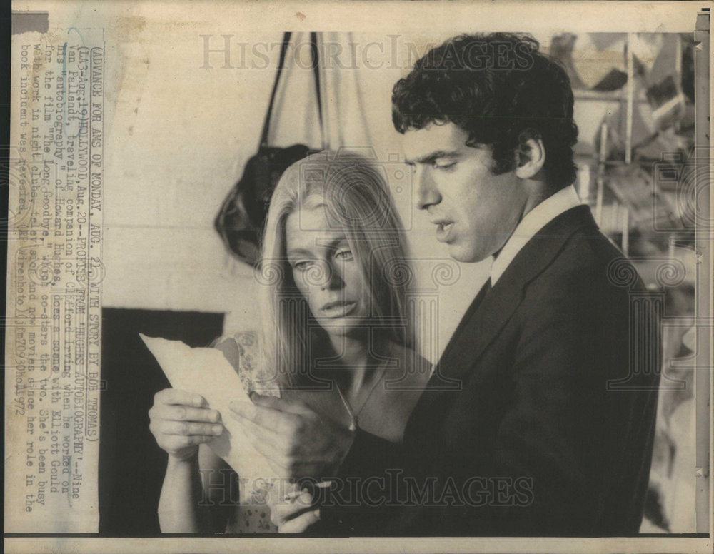 1972 Nina Van Pallandt Actress Singer Elliott Gould Actor - Historic Images