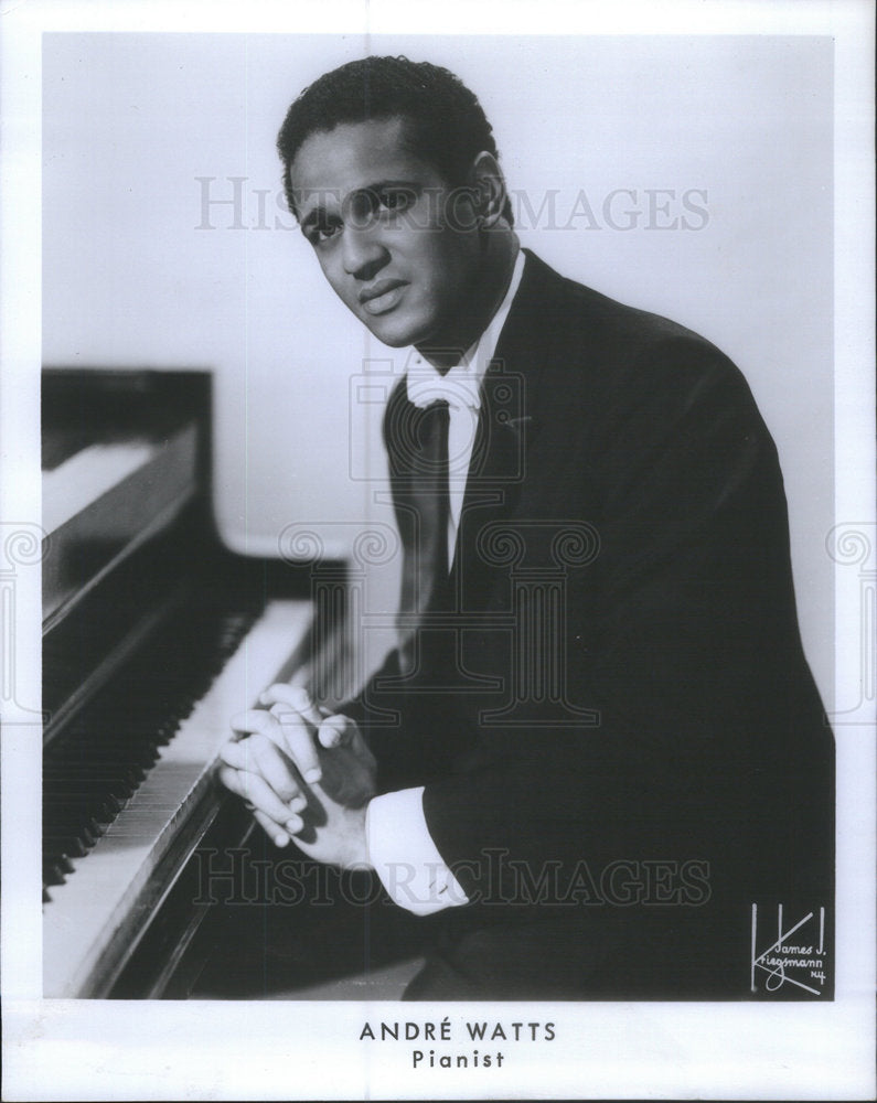 Press Photo Andre Watts classical pianist professor Jacobs School Music Indiana - Historic Images