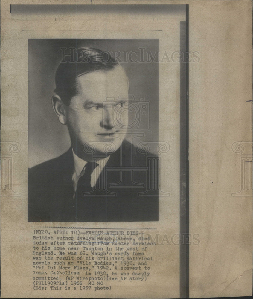 1966 Press Photo British Author Evelyn Waugh In 1957 Photo, Wrote &quot;Vile Bodies&quot; - Historic Images