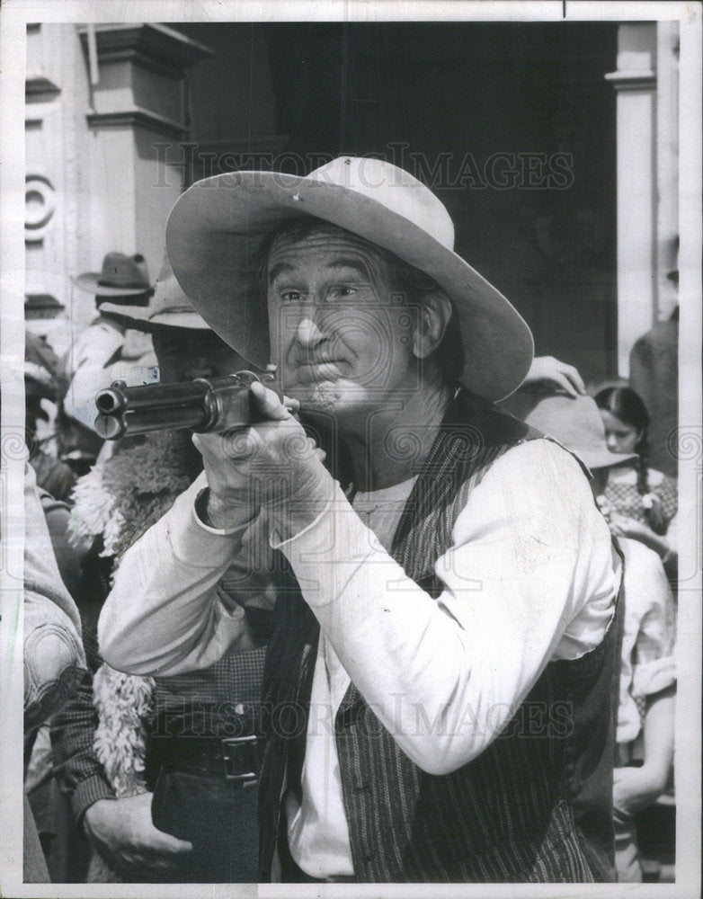 1967 Winchester 73 John Saxon Dan Duryea Drew Barrymore Blondell - Historic Images