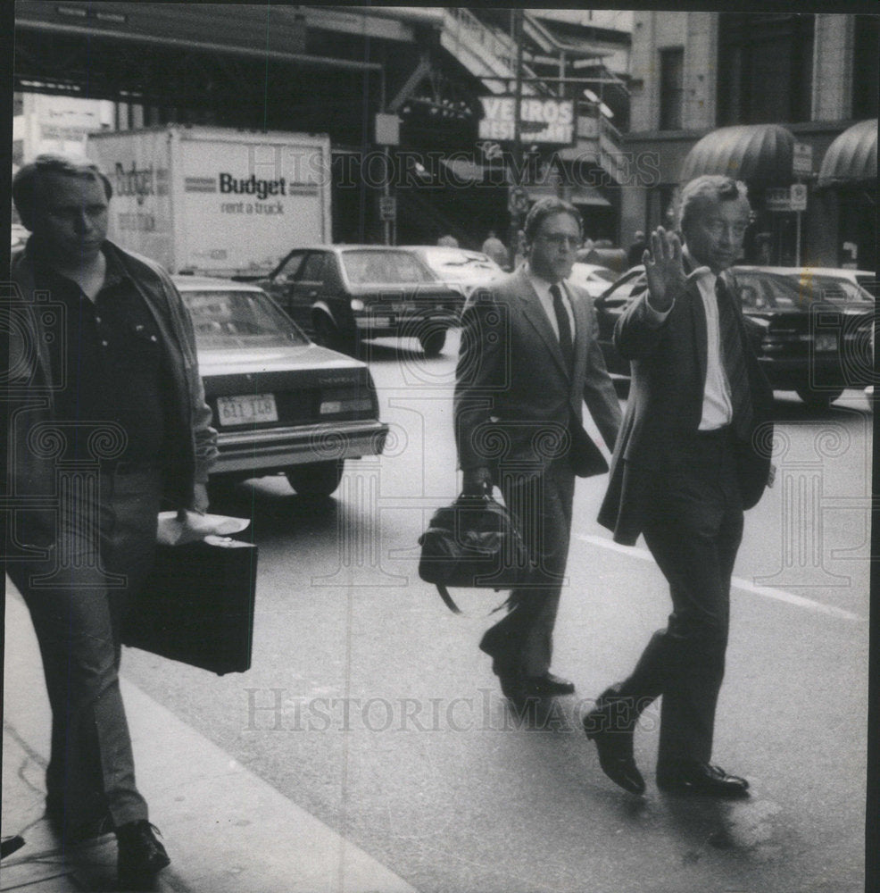 1986 Press Photo Edward Vrodylak Chicago Alderman Politician - Historic Images