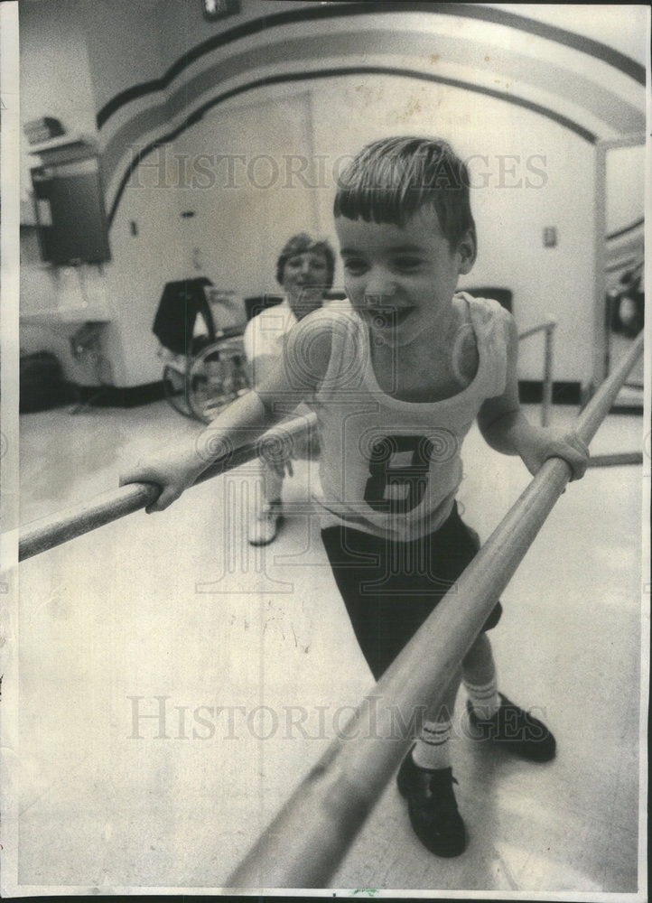 1976 Delbert searles palsy victim brain pacemaker Mary Liz Etzel - Historic Images