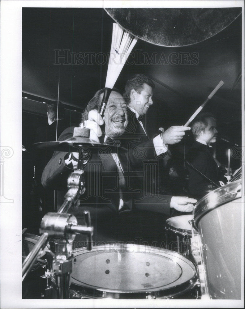 1989 Press Photo Larry Weintraub Reporter Lee DeMerle Jeff Holck Musicians - Historic Images
