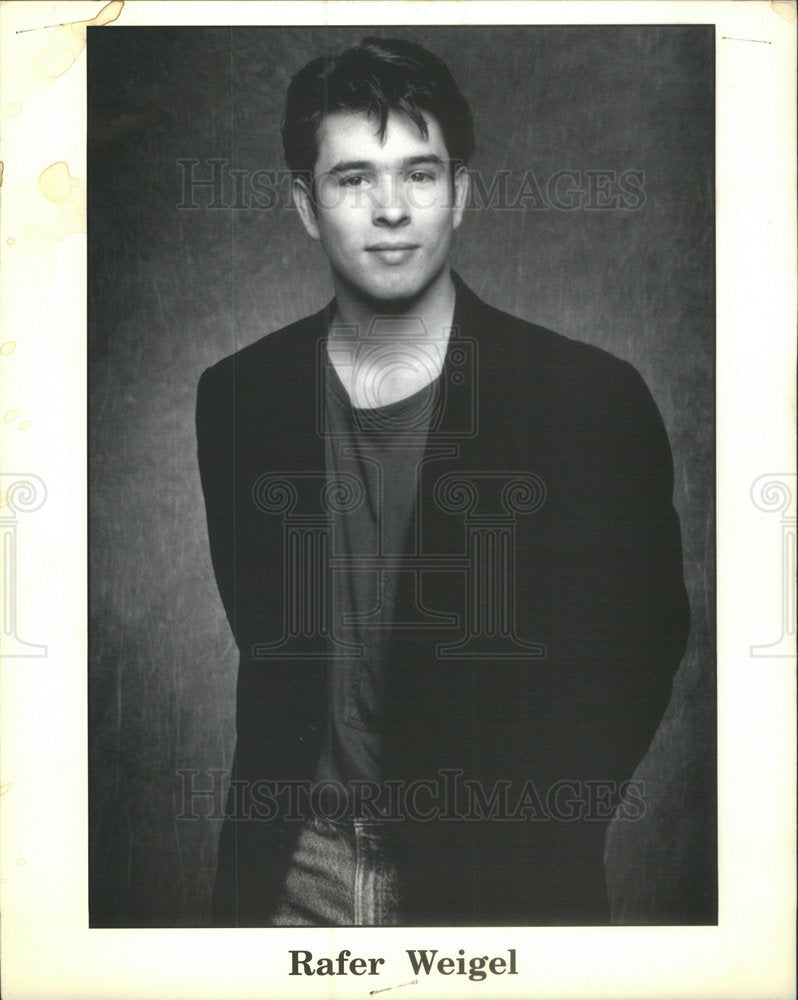 Press Photo Rafer Weigel Former Actor Sports Anchor Reporter Chicago Television - Historic Images