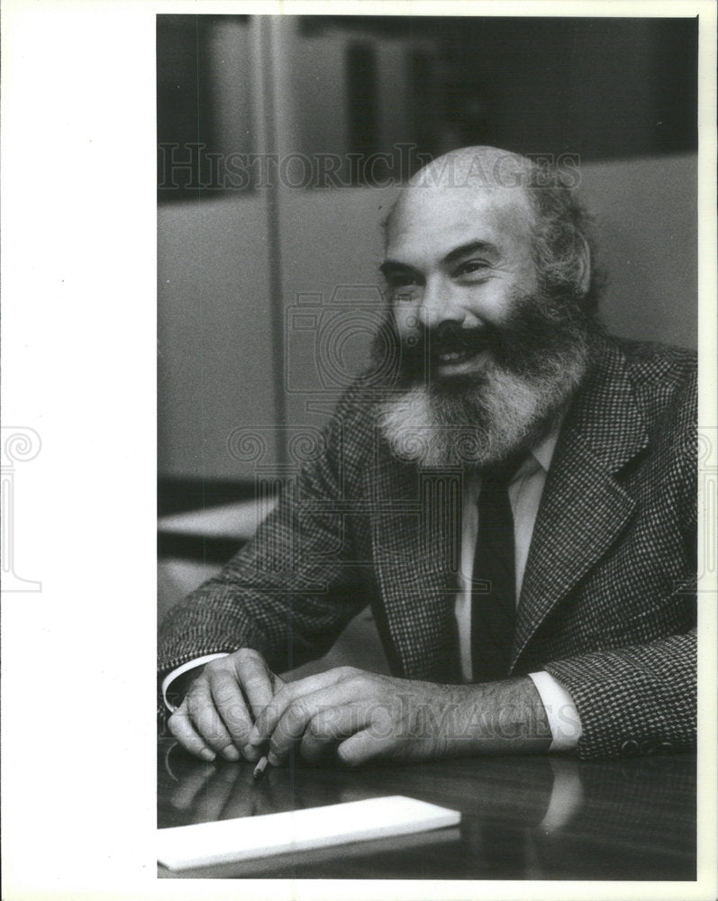 1986 Press Photo Doctor Andrew Thomas Weil Author Physician Integrative Medicine - Historic Images