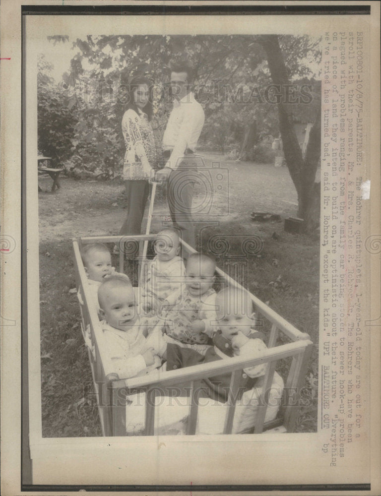 1975 The Hohrer quintuplets parents, Mr. and Mrs. Charles R. Rohrer - Historic Images