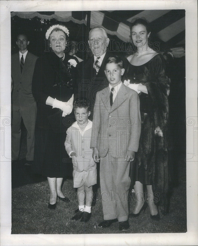 1951 Mrs. Harger Rollo and Family - Historic Images