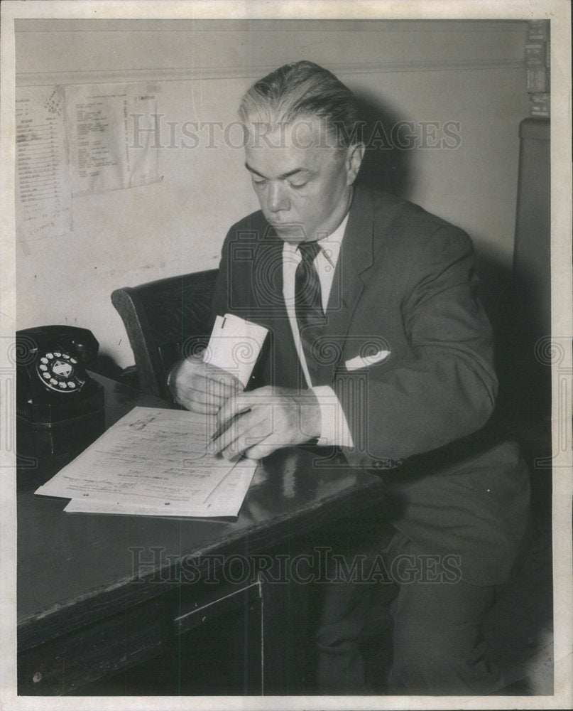 1958 Paul Romaine, Book Dealer - Historic Images