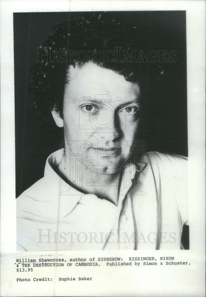 1985 Press Photo William Shawcross British Author & Commentator - Historic Images
