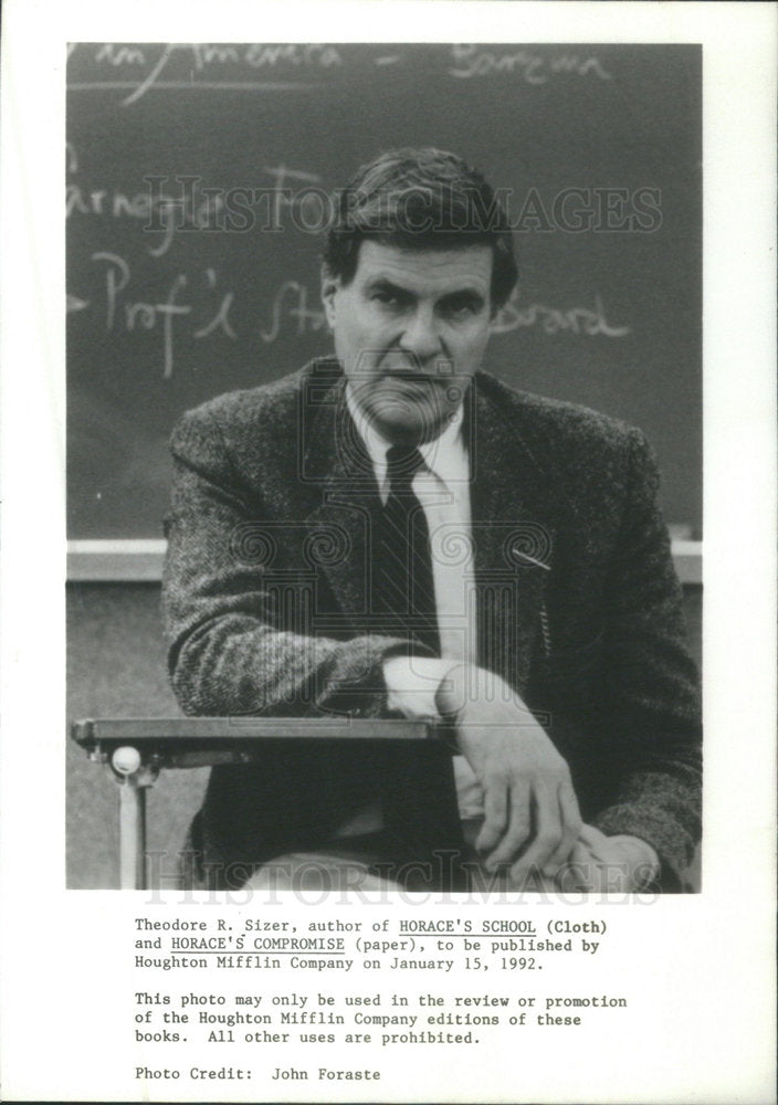 1992 Press Photo Theodore Sizer author "Horace's School" and "Horace's Compromis - Historic Images