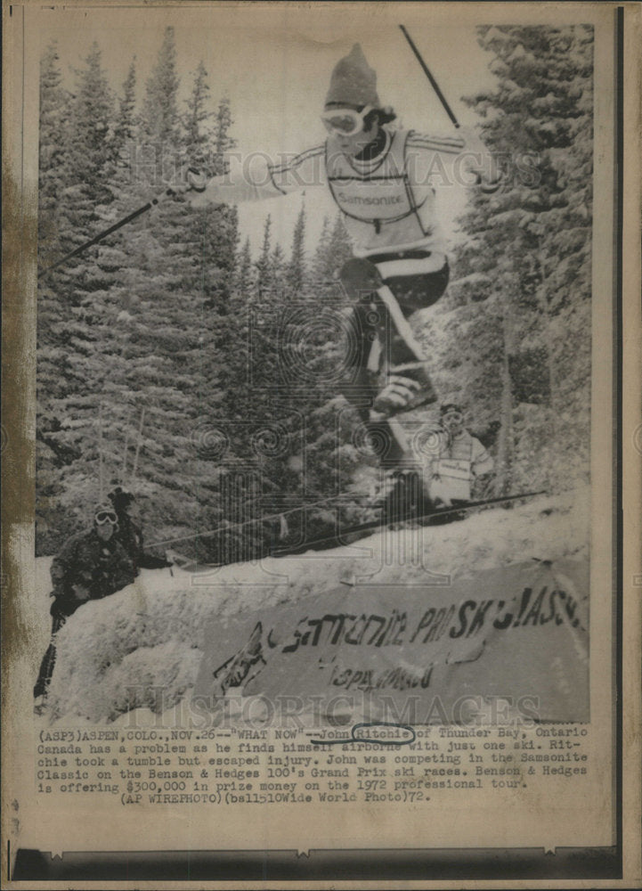 1972 John Ritchie finds himself with just one Ski. - Historic Images